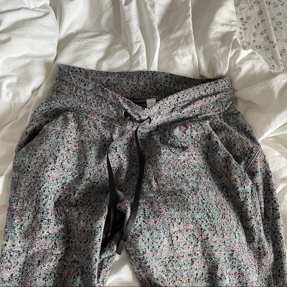 ❌SOLD❌ Lululemon Ready to Rulu 7/8 jogger - Picture 3 of 6